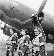 220Px Douglas DC 3 Royal Air Force Transport Command 1943 1945. CL122