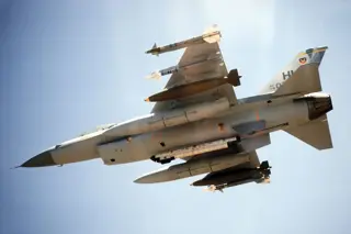 US Air Force Missiles Bomb F 16 Fighting 980X652