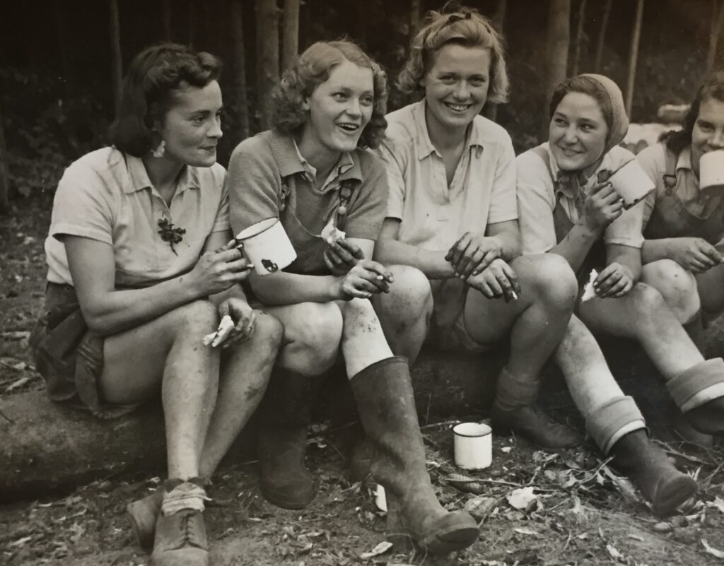 TIMBER GIRLS