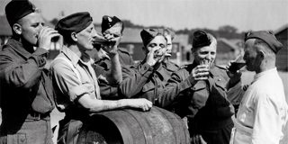BATTLING BOOZE IN BLIGHTY Web