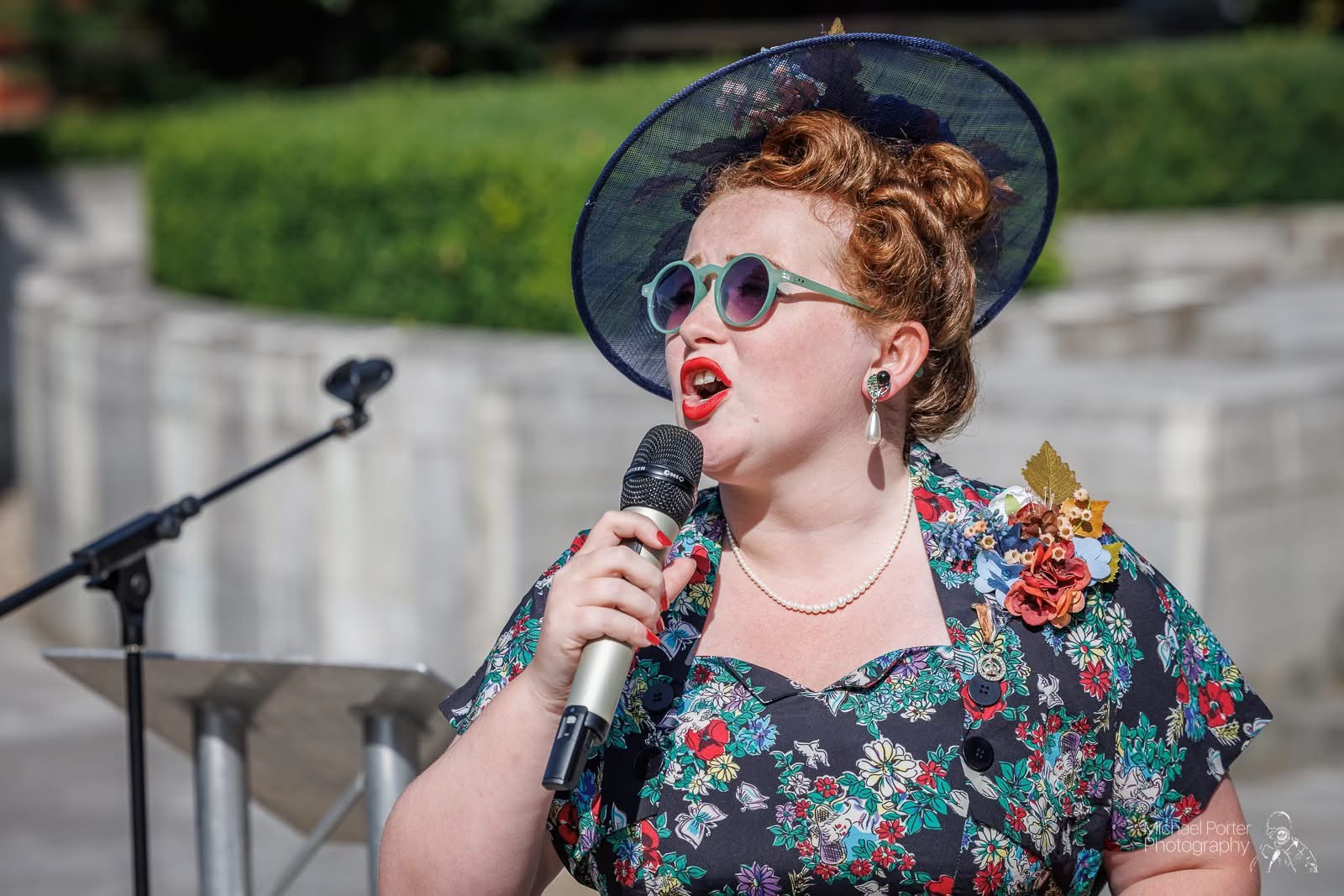 Hattiebee Perfomer (2)