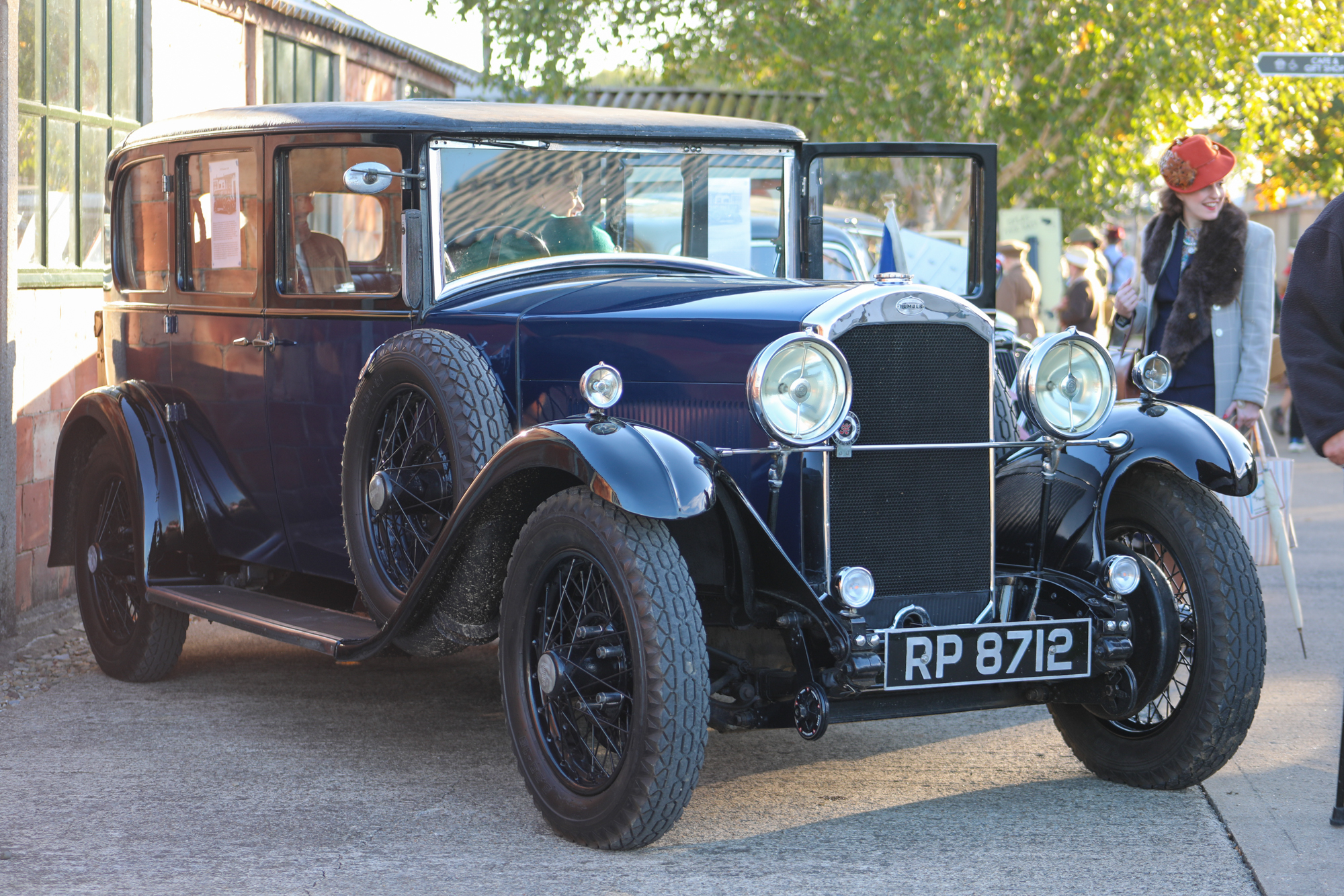 Backto1940S 25 (123)